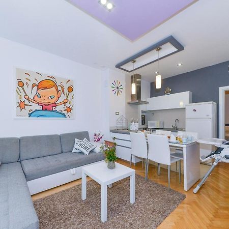 Family & Pet Friendly Apartment Iva Promajna Eksteriør bilde